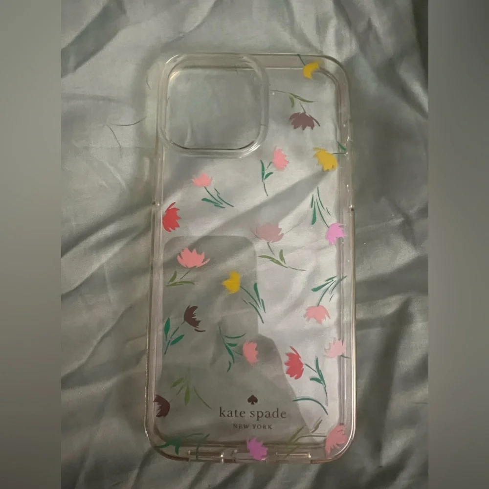 Kate spade iPhone 12/13 pro max clear floral case